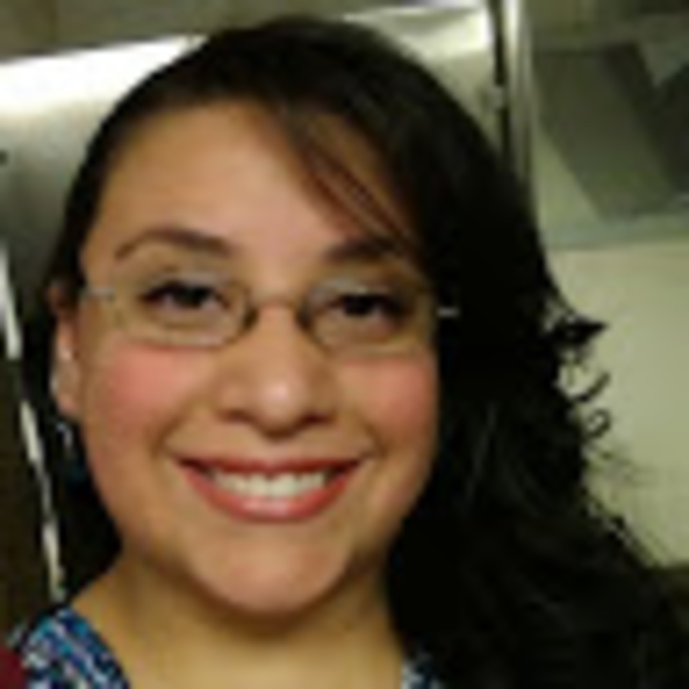 Meet your Posher, Elena